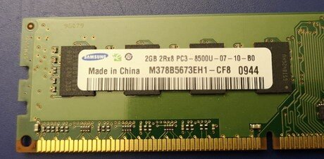 RAM - 2GB - Samsung - 1066MHz - 288Pin