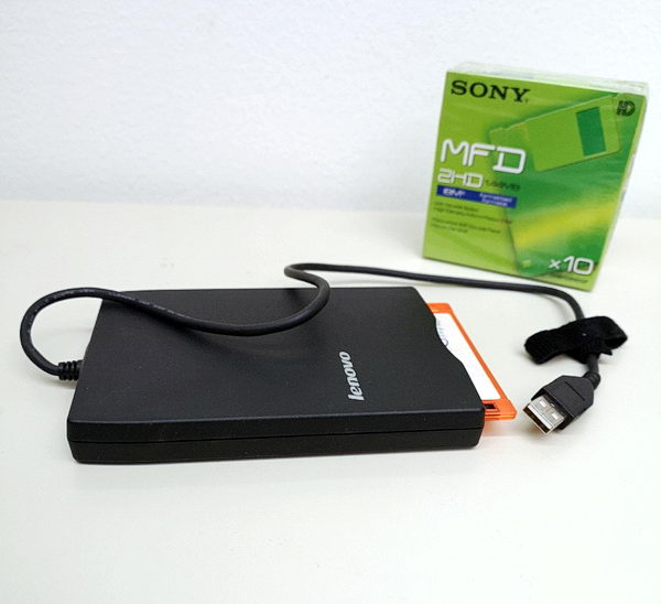 Diskettenlaufwerk USB