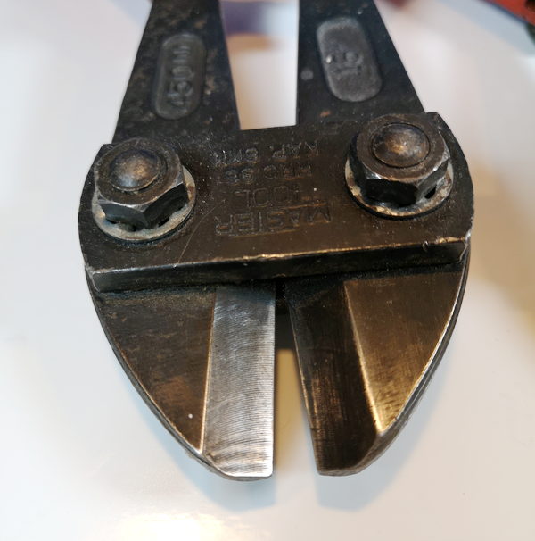 Bolzenschneider Detail