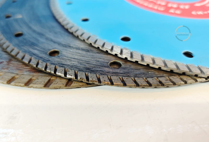 Rahmen aus Vollaluminium